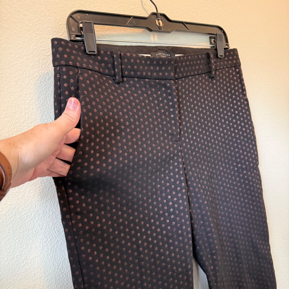 Ann Taylor Devin Fit Rose Gold Metallic Polka Dot Ankle Pants Size 4 Slim Office - Picture 6 of 12